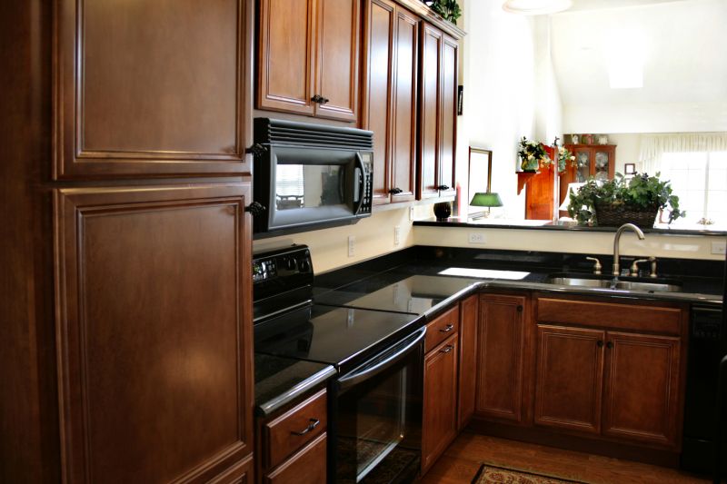 Built In Cabinetry Staining in Dayton, OH