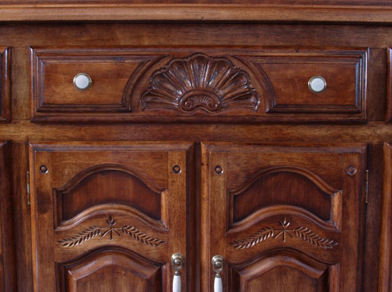 Wood Cabinet Refinishing in Carmel, IN